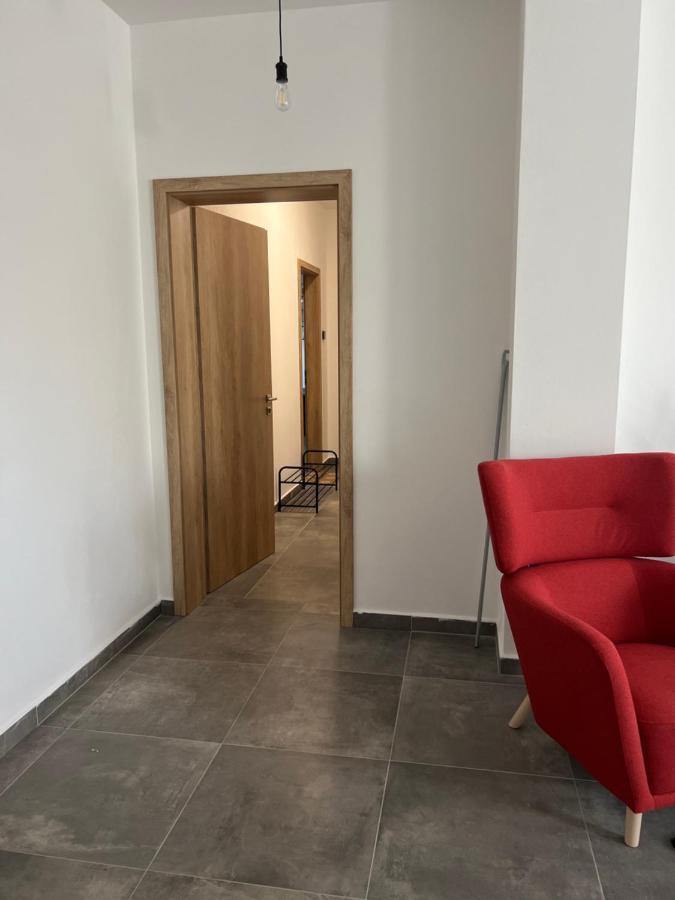 Hobiti Apartman - Frodo แชร์นาฟ โปชูมาวี ภายนอก รูปภาพ